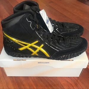 ASICS Wrestling Shoes Aggressor 3 size: 10 1/2 NEW